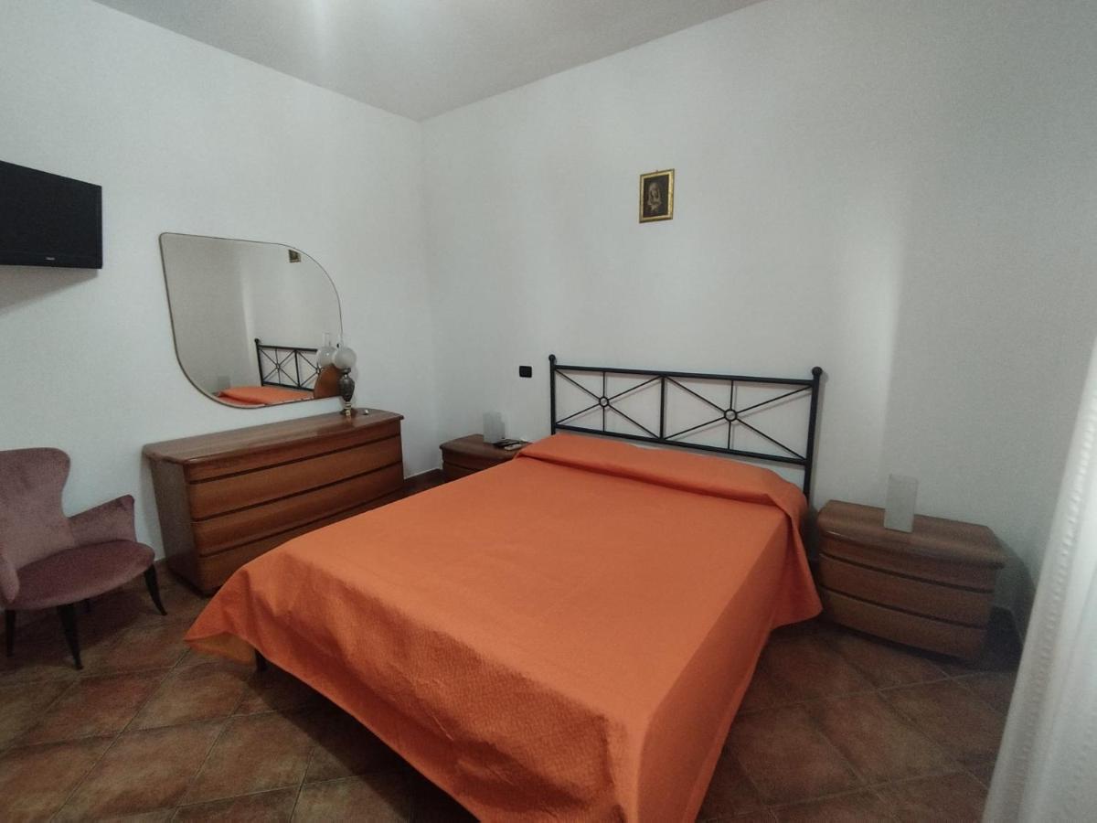 פאלמי Ndiscialamu Casa Vacanze מראה חיצוני תמונה